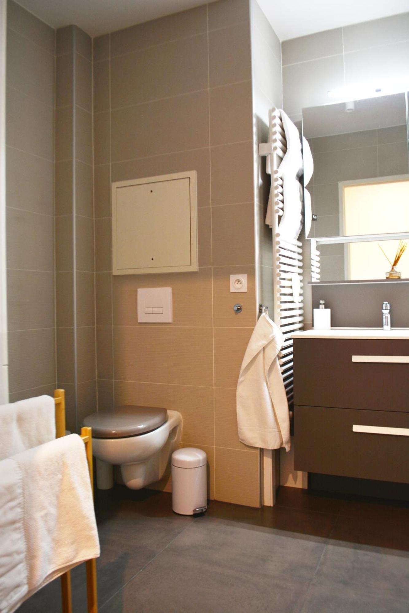 Sweethomeversailles 10Mn Walk From Palace المظهر الخارجي الصورة