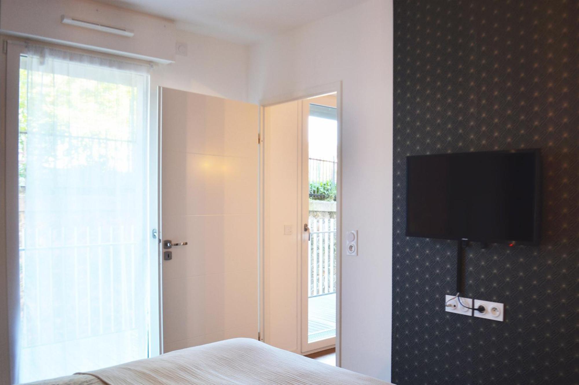 Sweethomeversailles 10Mn Walk From Palace المظهر الخارجي الصورة